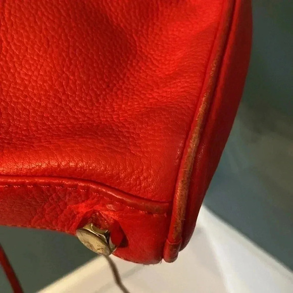 Rebecca Minkoff red leather cross body with gold chain strap and gold accents - Picture 11 of 11